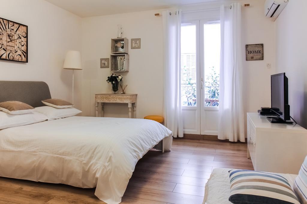 Studio Chateau - Vieux Nice Exteriör bild