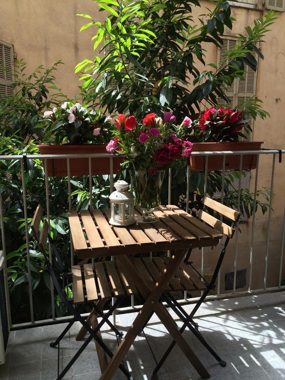 Studio Chateau - Vieux Nice Exteriör bild